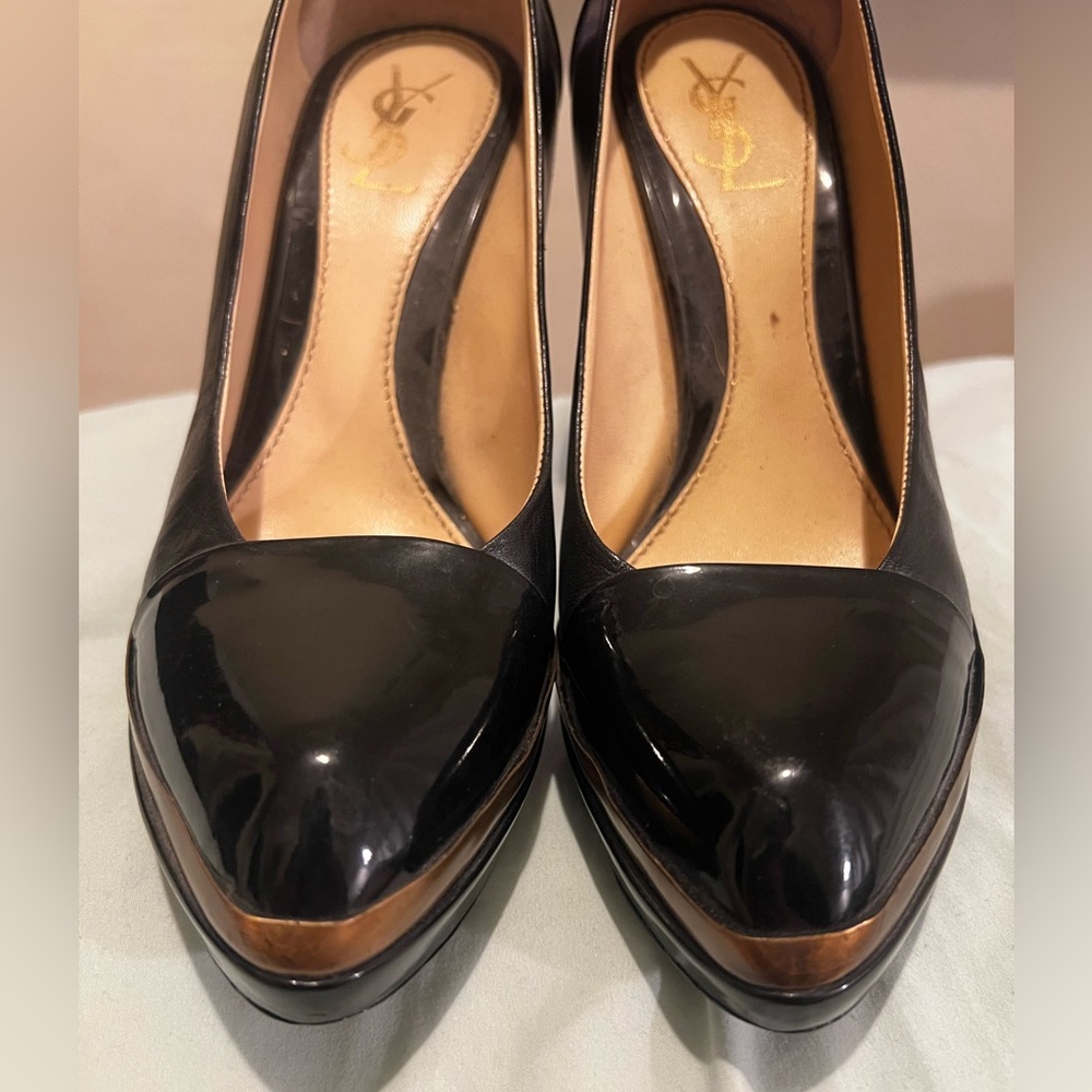 Yves Saint Laurent Black and Gold Heels